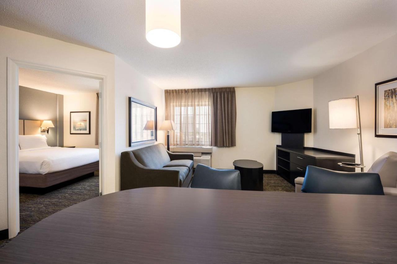 Sonesta Simply Suites Cleveland North Olmsted Airport מראה חיצוני תמונה