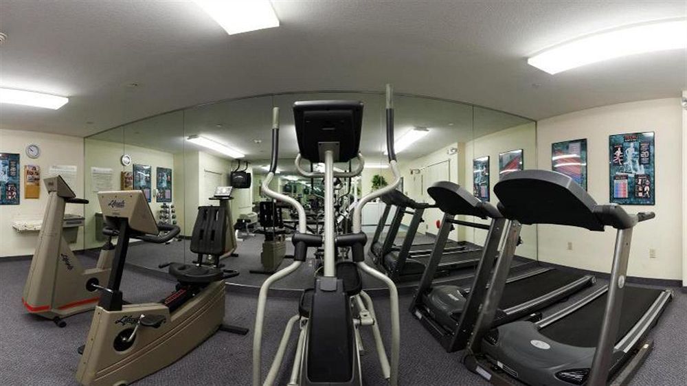 Sonesta Simply Suites Cleveland North Olmsted Airport מראה חיצוני תמונה