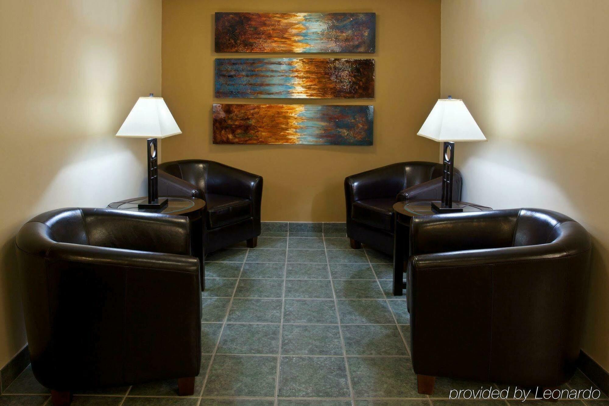 Sonesta Simply Suites Cleveland North Olmsted Airport מראה חיצוני תמונה