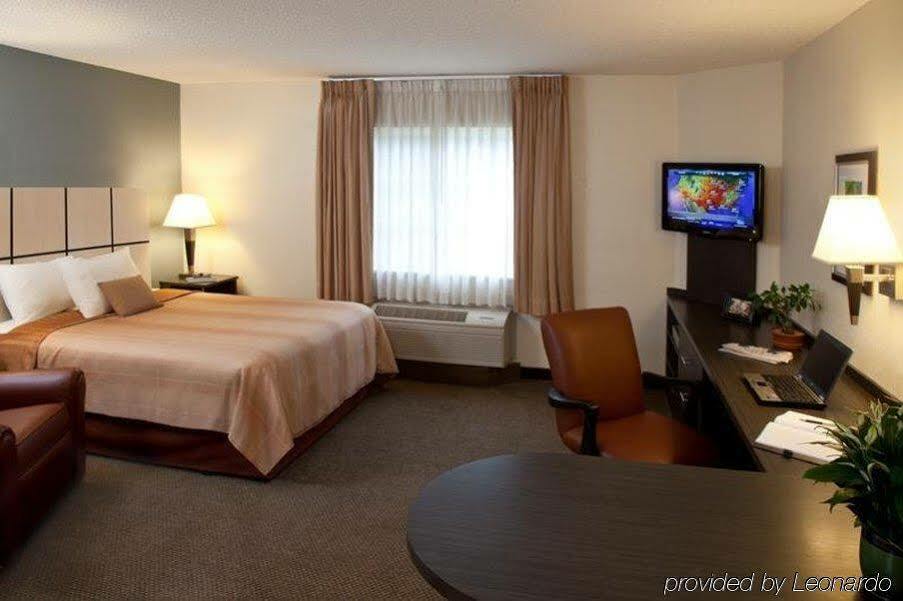 Sonesta Simply Suites Cleveland North Olmsted Airport מראה חיצוני תמונה